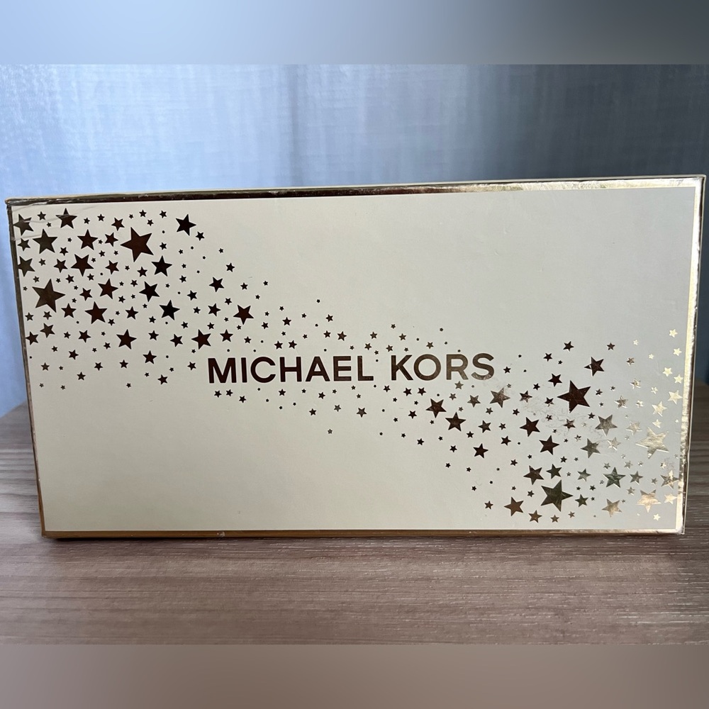 Michael Kors Wallet Gift Box